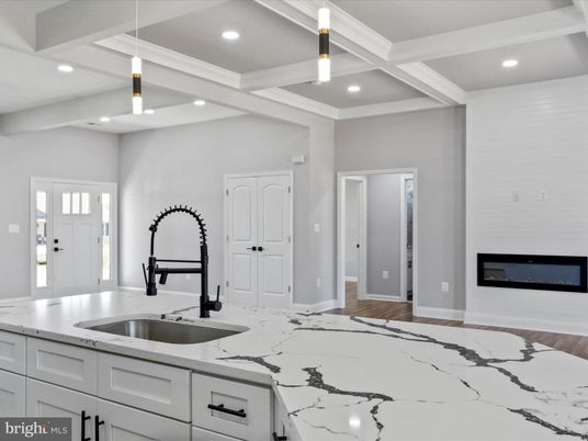 Fireplace, Interior, Kitchen, Pendant Lights, Recessed Lighting, Wood Texture Flooring