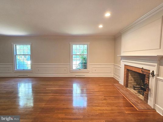 Empty room, Fireplace, Interior, Recessed Lighting, Wood Texture Flooring
