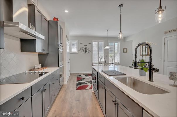 Interior, Kitchen, Pendant Lights, Recessed Lighting, Wood Texture Flooring