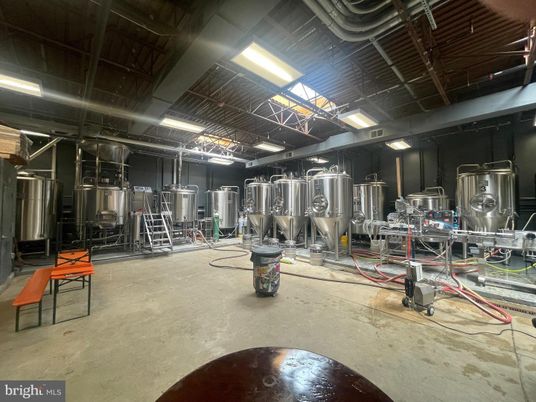 Fitness Equipment, Interior, Recessed Lighting