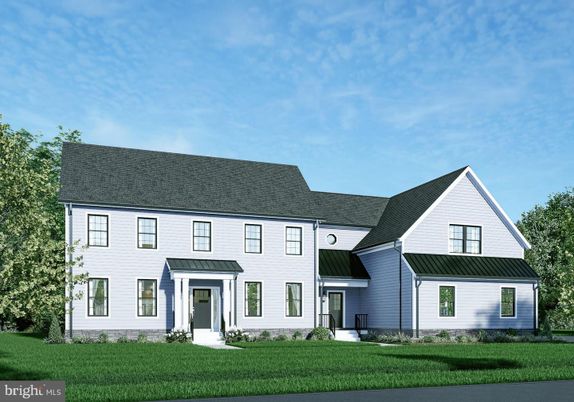Exterior, Facade, Farmhouse
