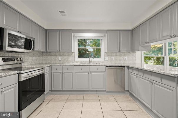 Interior, Kitchen, Stainless Steel Appliances