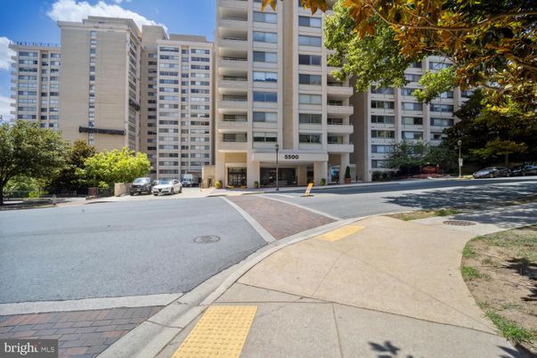 Exterior, Facade, Condo Building
