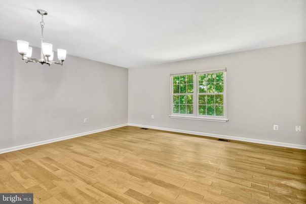 Chandelier, Empty room, Interior, Wood Texture Flooring