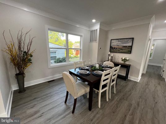 Dining room, Interior, Recessed Lighting, Wood Texture Flooring