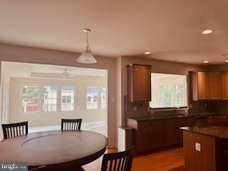 Dining room, Interior, Kitchen, Pendant Lights, Recessed Lighting, Wood Texture Flooring