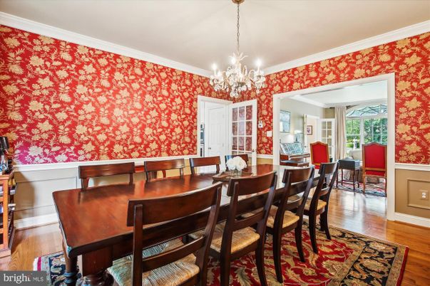 Chandelier, Dining room, Interior, Wood Texture Flooring