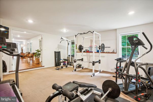 Fitness Equipment, Interior, Recessed Lighting, Wood Texture Flooring