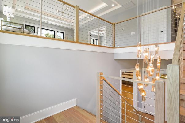 Interior, Pendant Lights, Recessed Lighting, Wood Texture Flooring