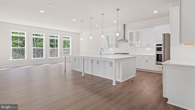 Interior, Kitchen, Pendant Lights, Recessed Lighting, Wood Texture Flooring