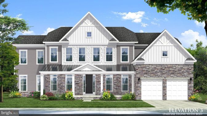 Attached, Exterior, Facade, Farmhouse