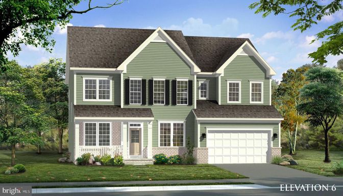 Attached, Exterior, Facade, Brick Traditional