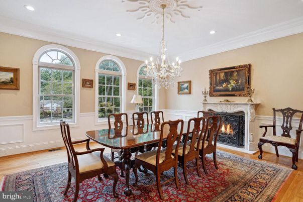 Chandelier, Dining room, Fireplace, Interior, Recessed Lighting, Wood Texture Flooring