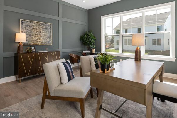 Home Office, Interior, Recessed Lighting, Wood Texture Flooring