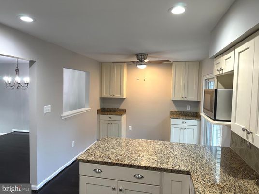 Chandelier, Interior, Kitchen, Recessed Lighting