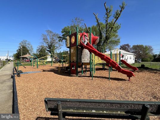 Backyard, Exterior, Playground