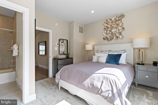 Bathroom, Bedroom, Interior, Recessed Lighting, Wood Texture Flooring