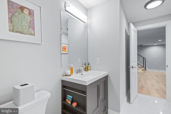 Bathroom, Interior, Recessed Lighting, Wood Texture Flooring