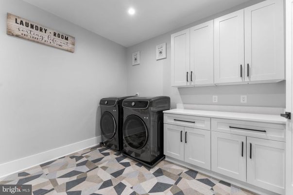 Interior, Recessed Lighting, Washer