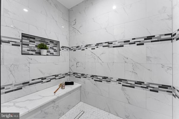 Bathroom, Interior, Marble Walls, Recessed Lighting