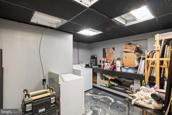 Interior, Washer
