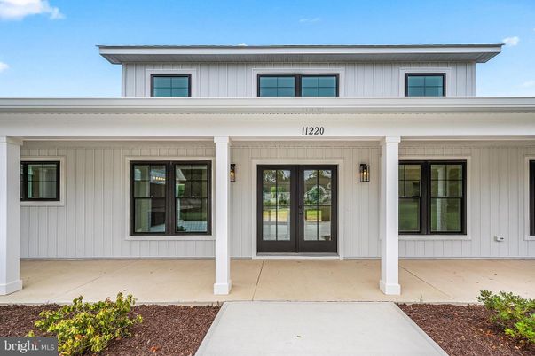 Exterior, Facade, None