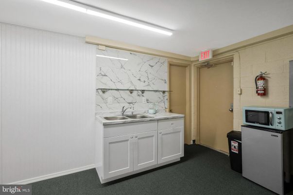 Interior, Kitchen, Marble Walls