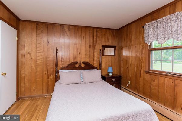 Bedroom, Interior, Wood Texture Flooring, Wooden Walls