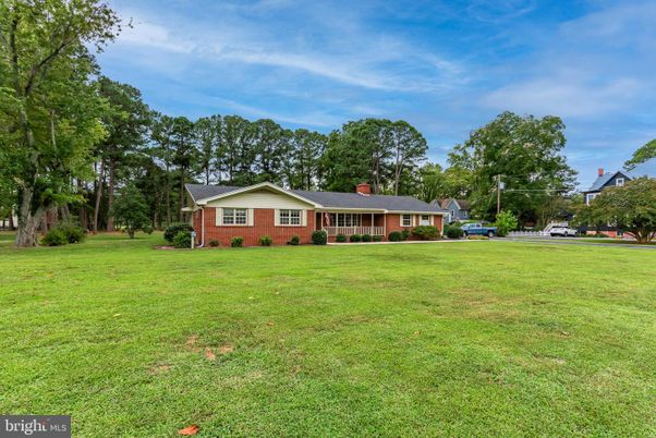 Backyard, Exterior, Facade, Brick Facade, None