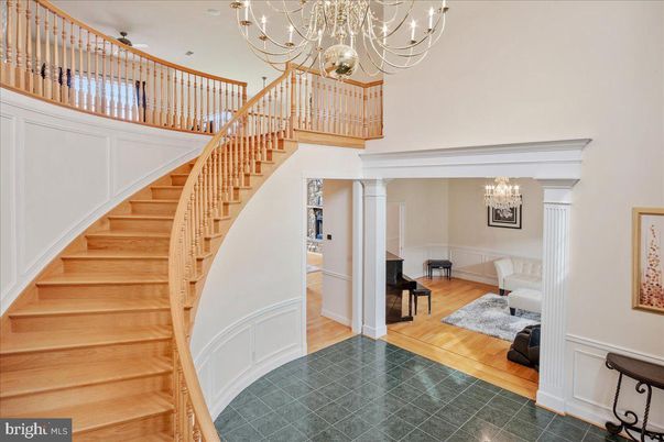 Chandelier, Interior, Wood Texture Flooring