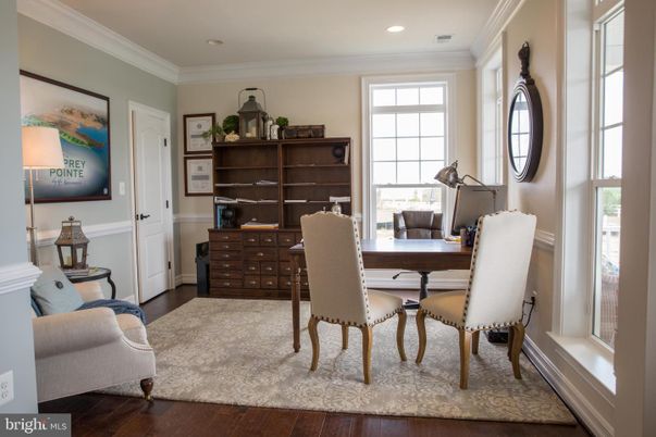 Home Office, Interior, Recessed Lighting, Wood Texture Flooring