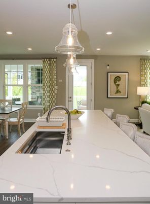 Dining room, Interior, Kitchen, Pendant Lights, Recessed Lighting, Wood Texture Flooring
