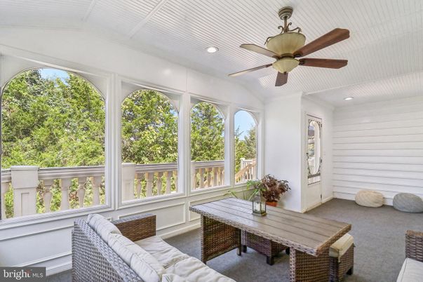Interior, Recessed Lighting, Sun Room