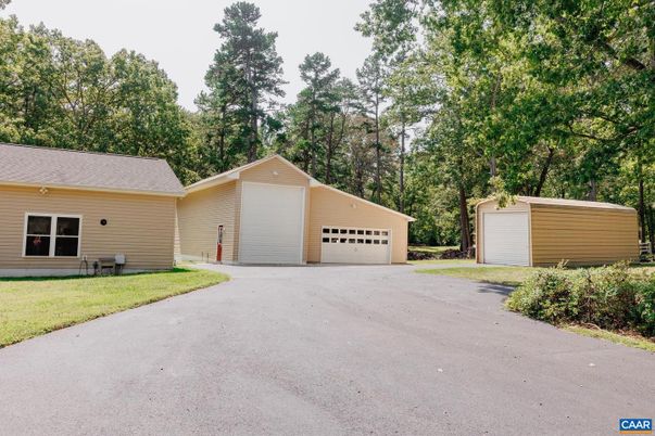 Backyard, Detached Garage, Exterior