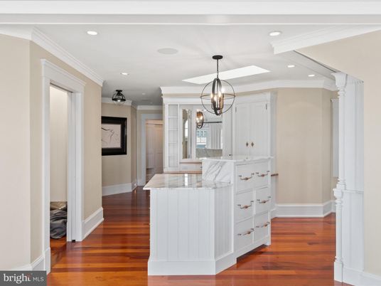Chandelier, Interior, Kitchen, Pendant Lights, Recessed Lighting, Wood Texture Flooring
