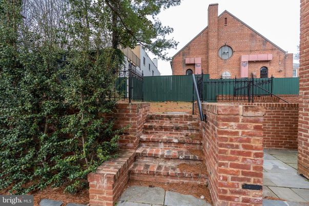 Exterior, Facade, Brick Facade, Tudor Revival
