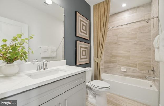 Bathroom, Interior, Recessed Lighting, Wood Texture Flooring