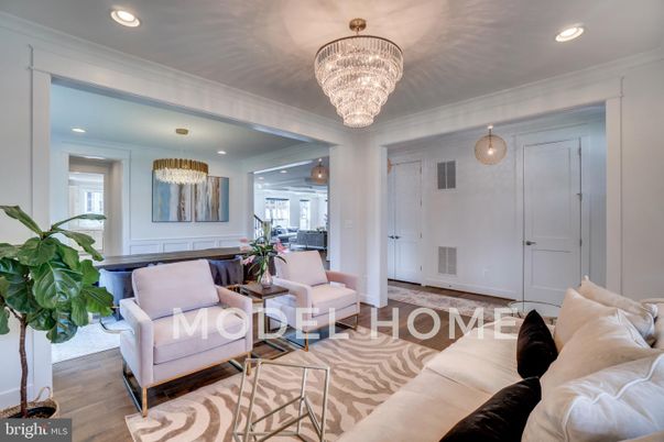 Chandelier, Interior, Living room, Recessed Lighting, Wood Texture Flooring