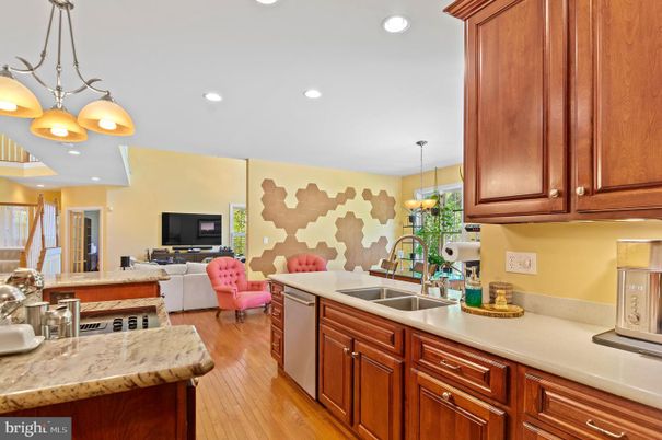 Dining room, Interior, Kitchen, Living room, Pendant Lights, Recessed Lighting, Wood Texture Flooring