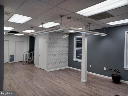 Empty room, Interior, Pendant Lights, Wood Texture Flooring