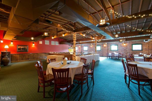 Dining room, Interior, Pendant Lights, Stone Walls