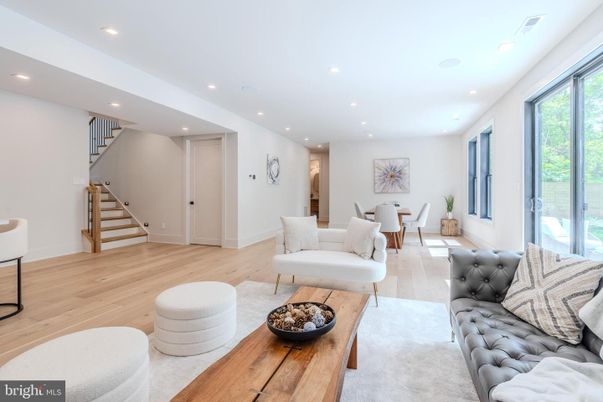 Dining room, Interior, Living room, Recessed Lighting, Wood Texture Flooring