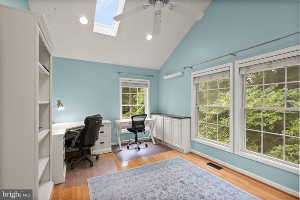Home Office, Interior, Recessed Lighting, Wood Texture Flooring