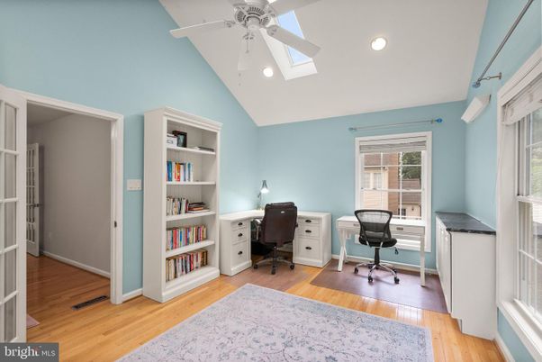 Home Office, Interior, Recessed Lighting, Wood Texture Flooring