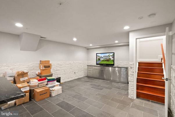 Interior, Recessed Lighting