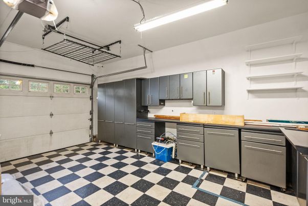 Garage, Interior, Kitchen