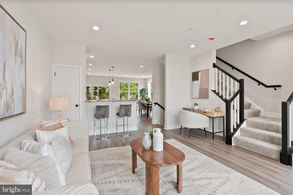 Interior, Living room, Pendant Lights, Recessed Lighting, Wood Texture Flooring