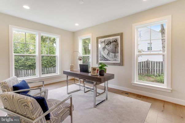 Home Office, Interior, Recessed Lighting, Wood Texture Flooring