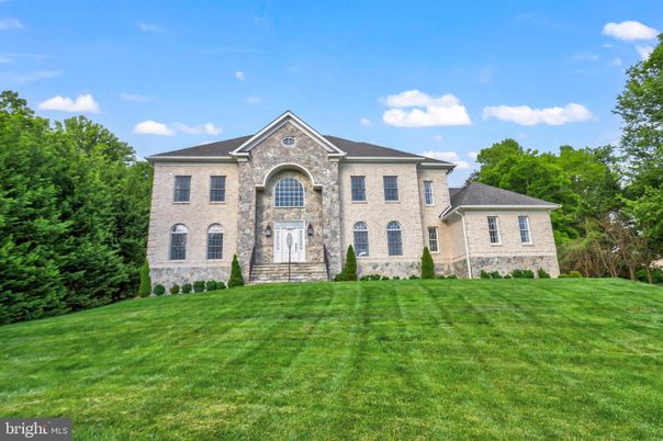 Backyard, Exterior, Facade, Brick Facade, French Provincial