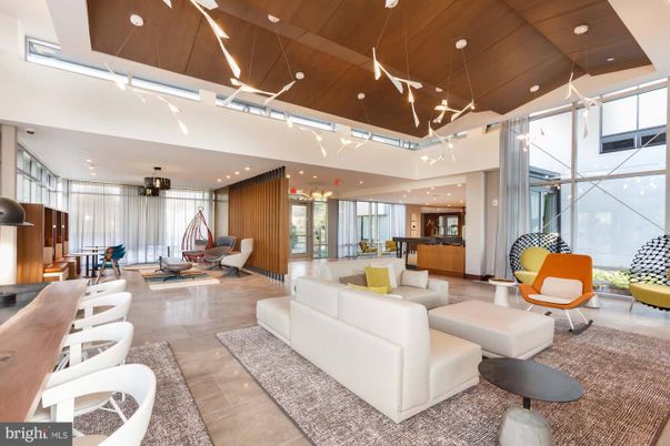 Interior, Living room, Pendant Lights, Recessed Lighting